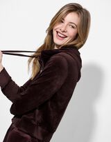 Sportinis &scaron;varkelis - Aksomas - tamsiai rudas