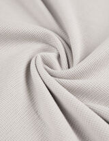 Pyžamový komplet pozostávajúci z trička s dlhým rukávom a nohavíc - bezova