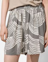 Šortky - Potisk po celé ploše - sv. zelena