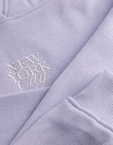 Mikina s kapucňou - N&aacute;pis - fialovy