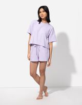 pidžama set od majice i &scaron;ortsa - jednobojna - ljubicasta