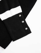 Majica dugih rukava - Ukrasna dugmad - crno