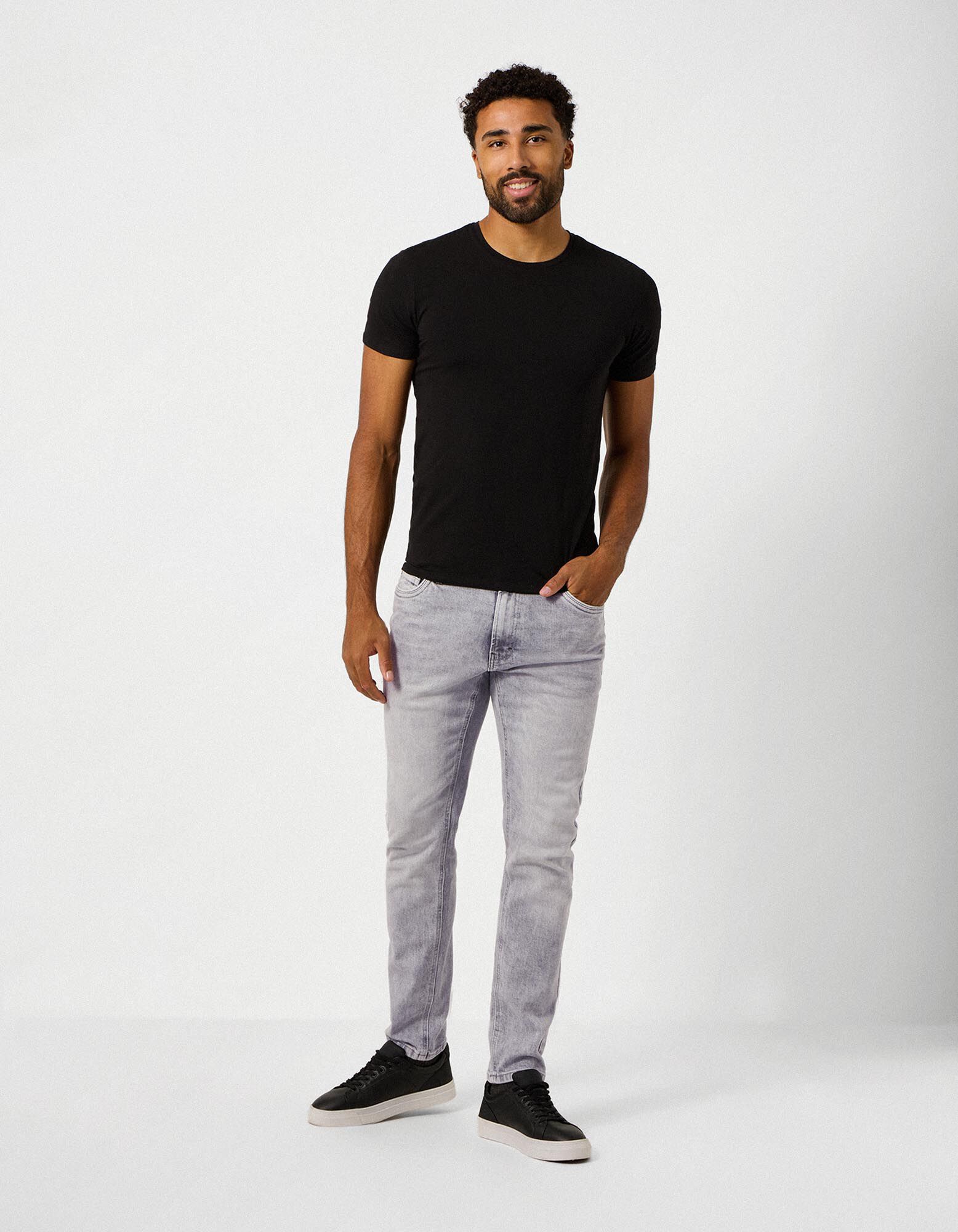Straight Fit - Grau