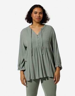 Blouse - Broderies - p&eacute;trole