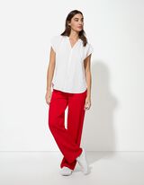 Palaidinė - V formos i&scaron;kirptė - baltas