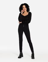 prostokątny dekolt - czarny