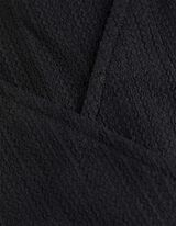 T-shirt - kopertowy krój - czarny