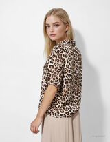 bluzka koszulowa - wz&oacute;r w panterkę - bialy