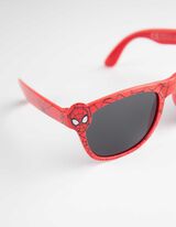 P&auml;ikeseprillid - nurgeline - helepunane