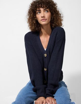 Kardig&aacute;n - tmavomodra