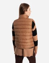 Prošívaná vesta - Stojáček - béžová