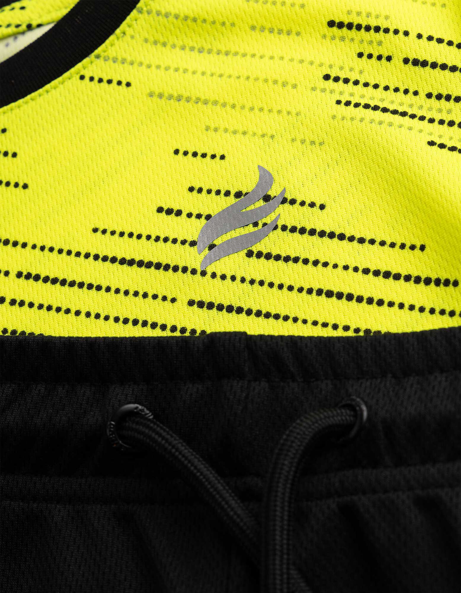 Souprava trička a kalhot - Potisk po cel&eacute; plo&scaron;e - gelb