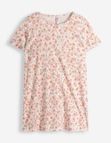 Tričko - Vzor po cel&eacute; plo&scaron;e - b&iacute;l&aacute;