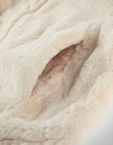 kab&aacute;t - Műszőrme - b&eacute;zs