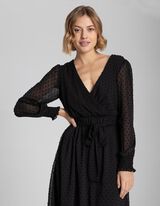 Midi suknelė - Sujuosiama - juodas