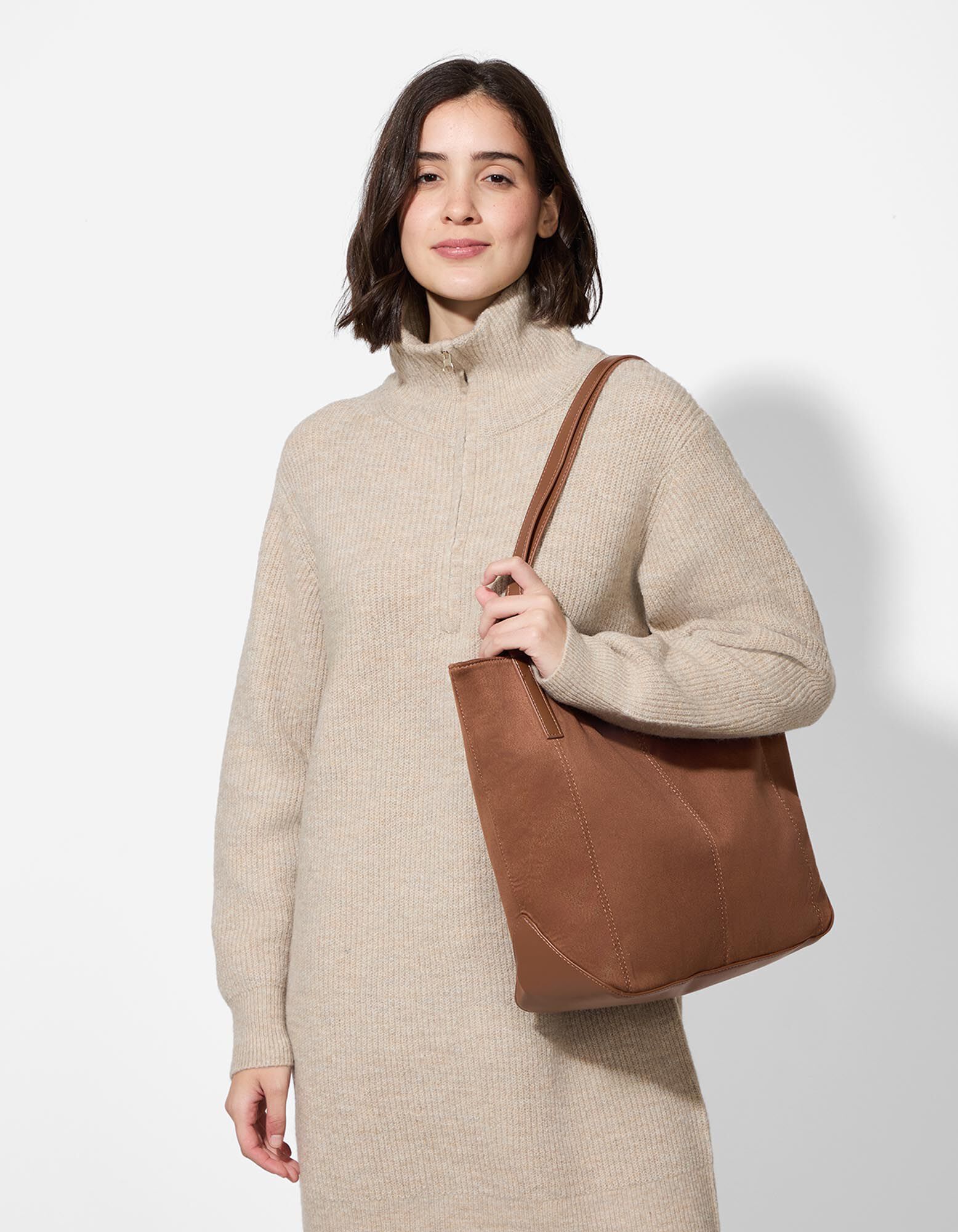 Geantă - Efect de piele - Maro inchis - Takko Fashion