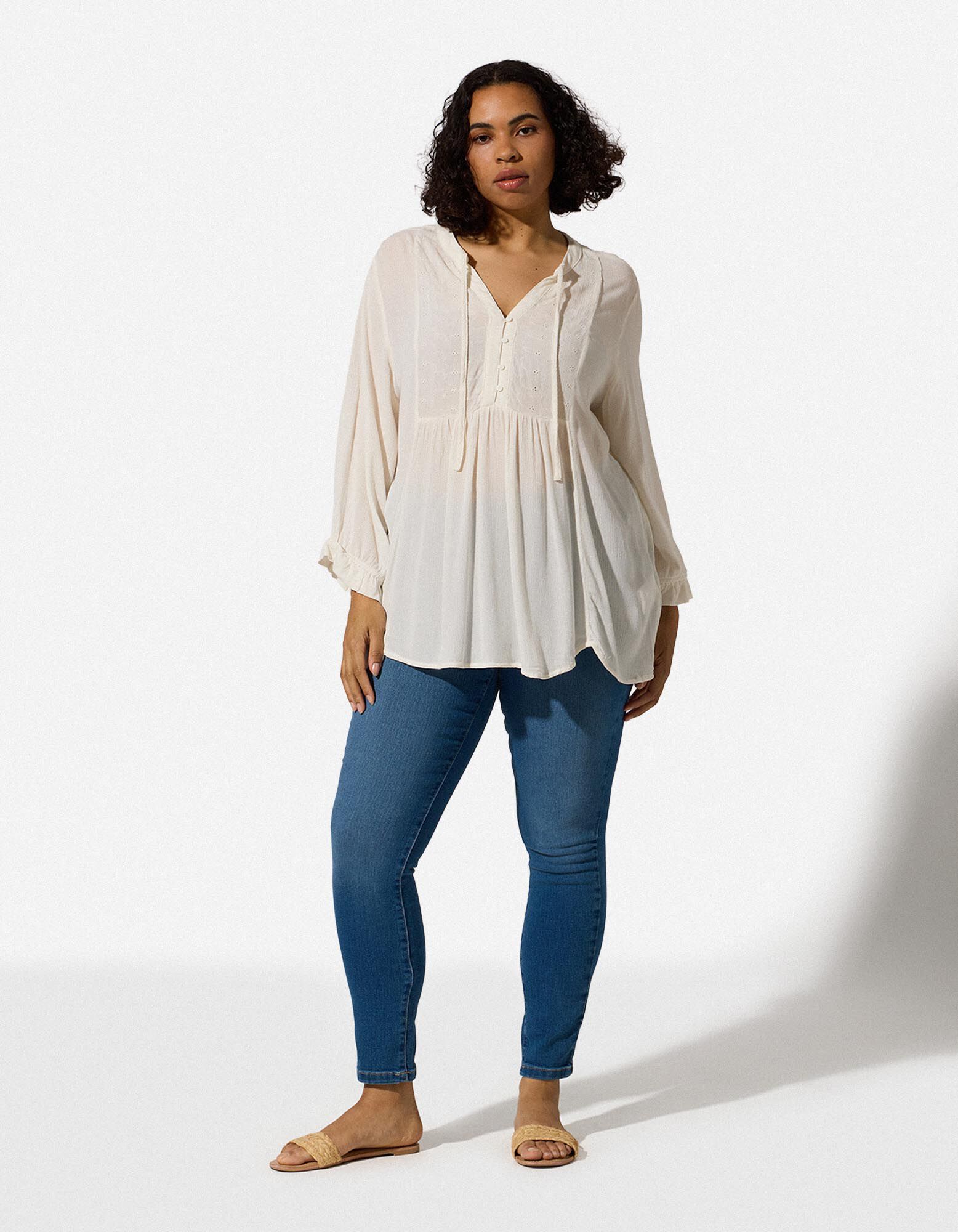Bluse - Stickereien - Off-White
