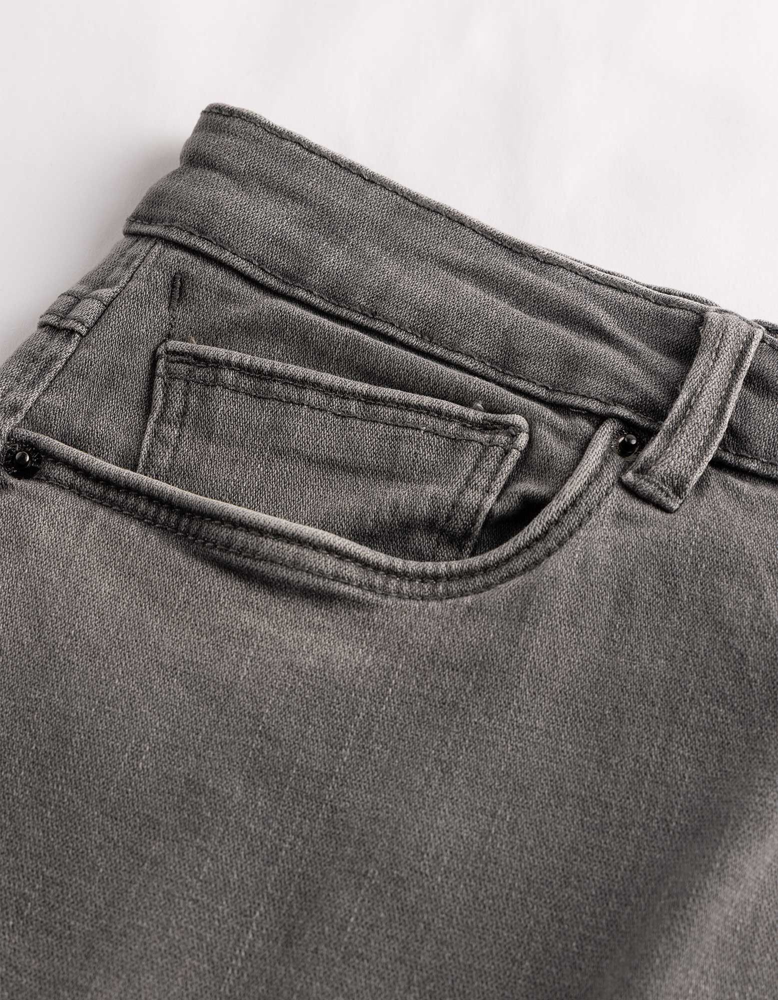 Jeans - Tapered Fit - Grau