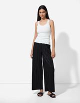 Majica bez rukava - Čipkasti umetak - bijela