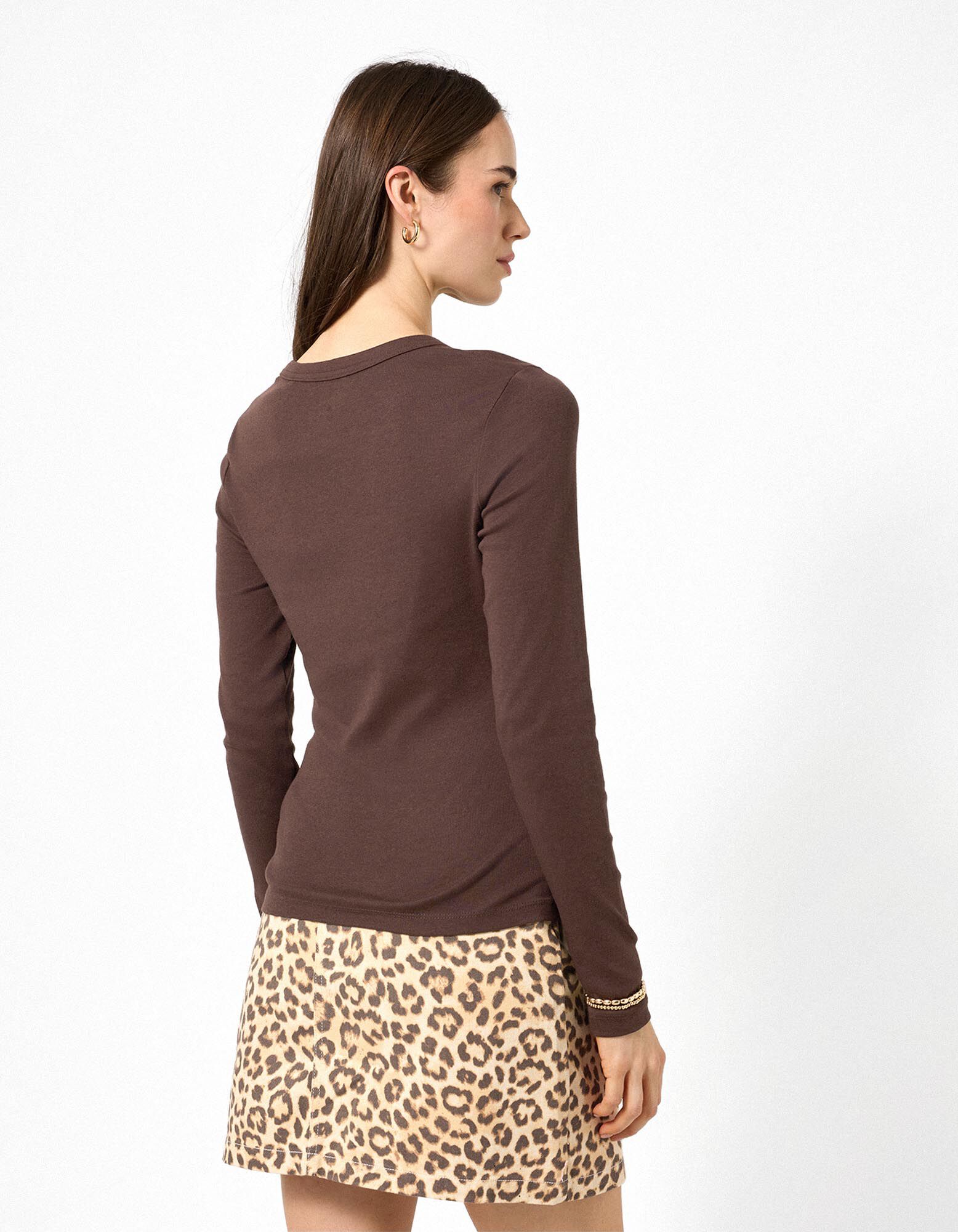 Maglia a manica lunga - Contenuto di modal - Marrone scuro