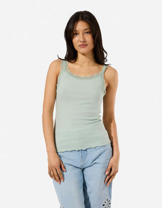 Top - Spitzenbesatz - Mint