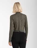 Hossz&uacute; ujj&uacute; felső - LENZING&trade; ECOVERO&trade; - s&ouml;t&eacute;tz&ouml;ld