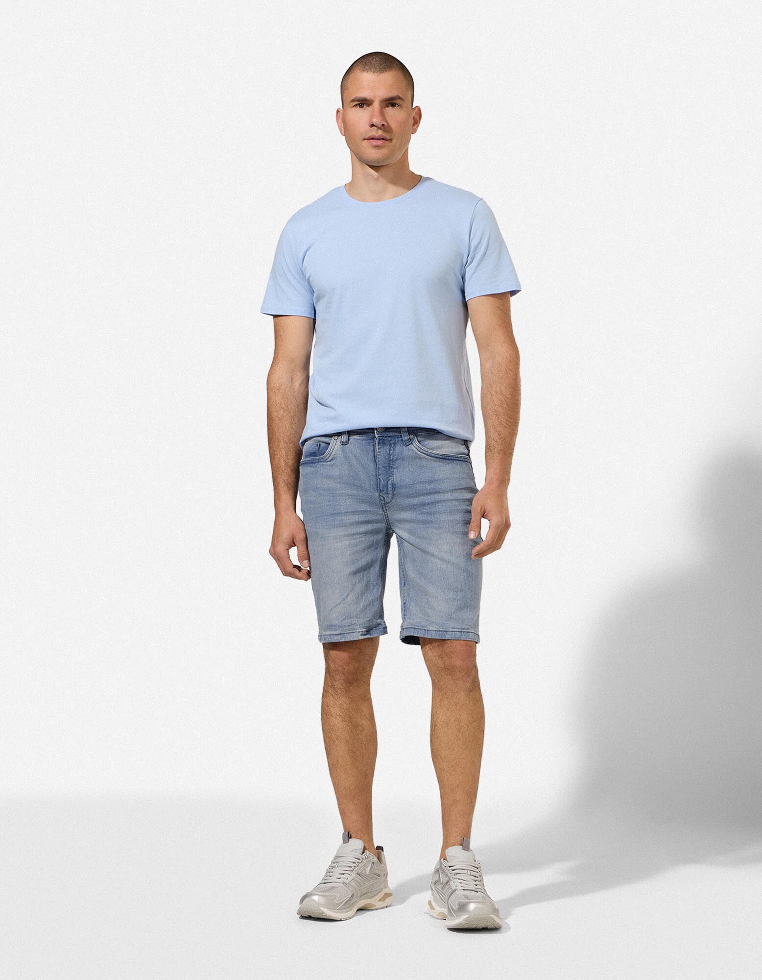 Jeansshorts - Wascheffekte - Hellblau