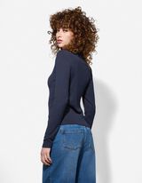 Hossz&uacute; ujj&uacute; felső - Mod&aacute;l tartalom - sotetkek