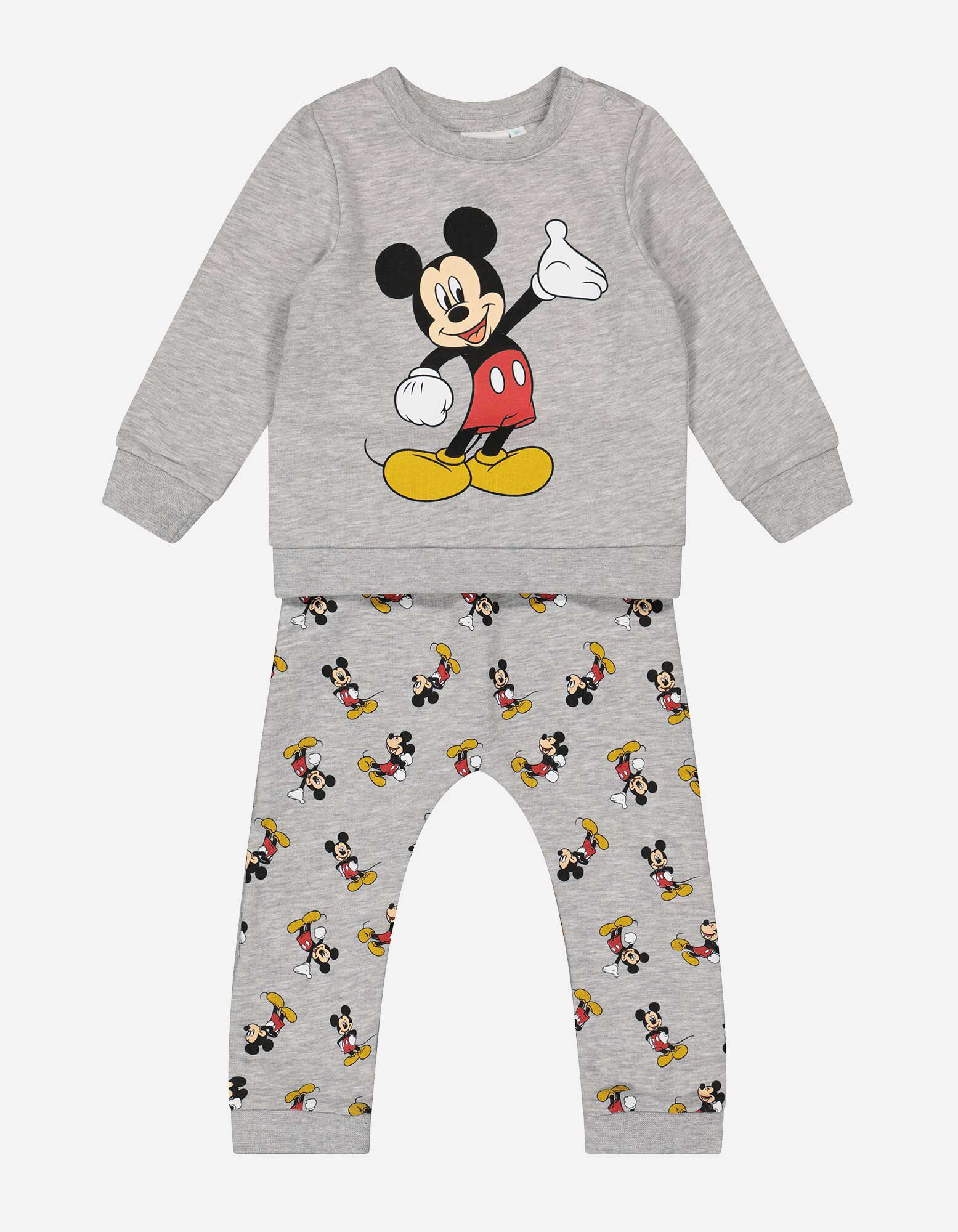 ladies cable sweaters