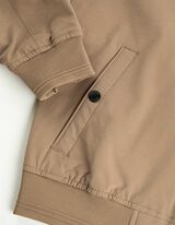 Dzseki - Sz&eacute;l&aacute;ll&oacute; - b&eacute;zs