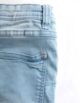 Džinsai - Reguliuojamas liemuo - sviesiai melynas