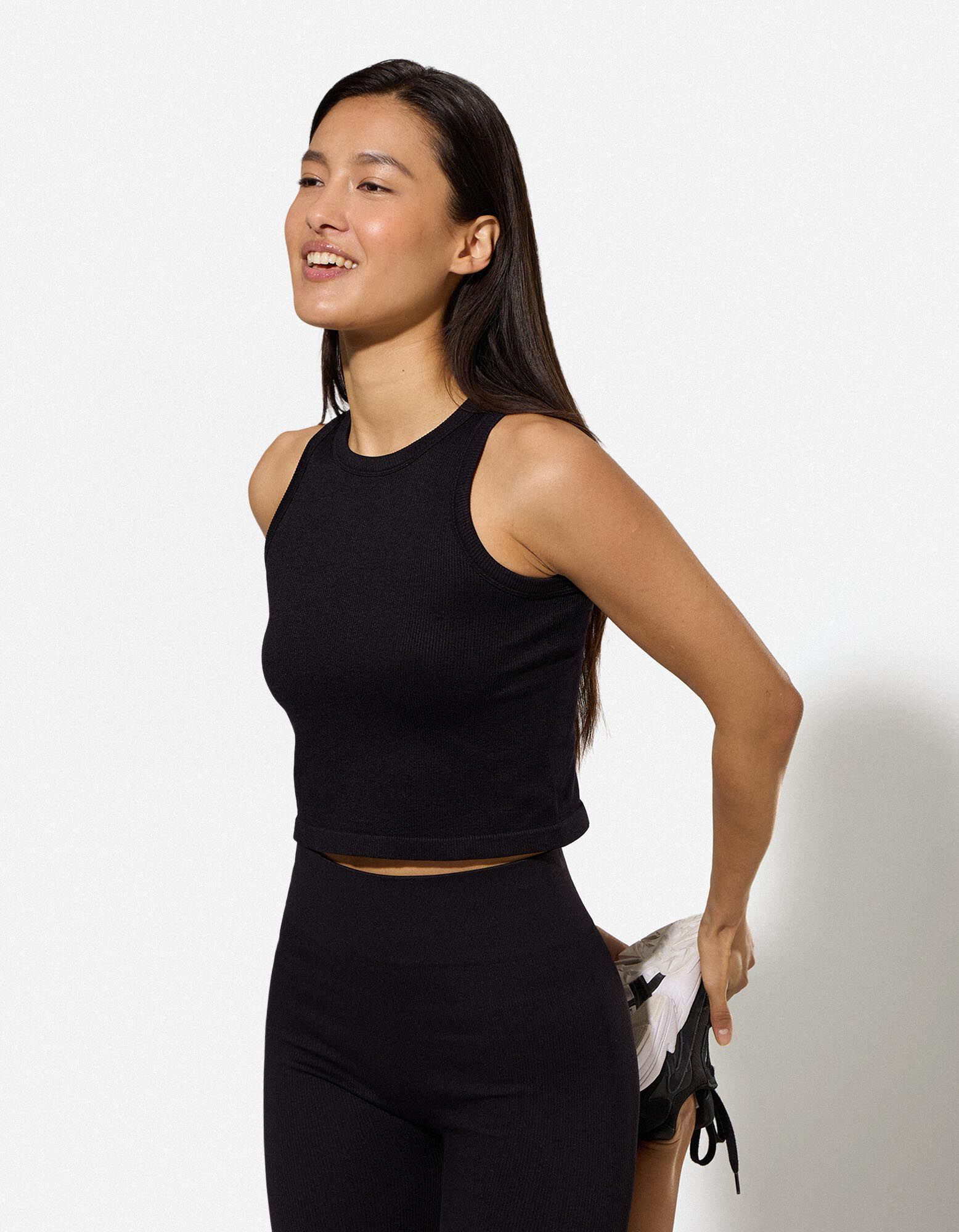Cropped Top - Nahtlos - Schwarz