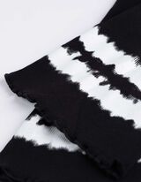 Tamprės - Batika - juodas