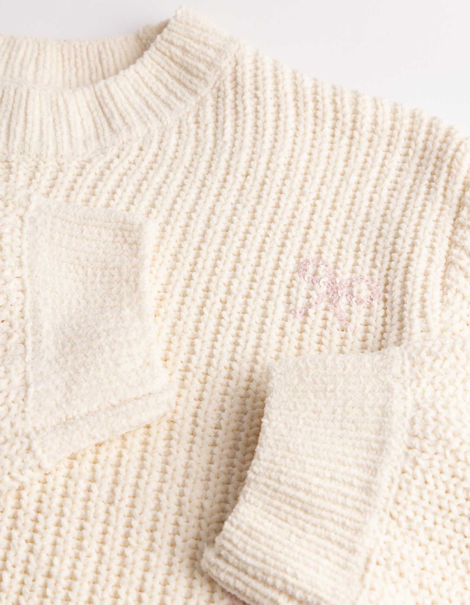 Strickpullover - Paillettenbesatz - Off-White