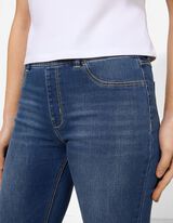 Dž&iacute;ny - Velmi přil&eacute;hav&yacute; střih Skinny Fit - modra