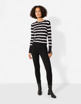 Dž&iacute;nsy - Skinny Fit - Čierna