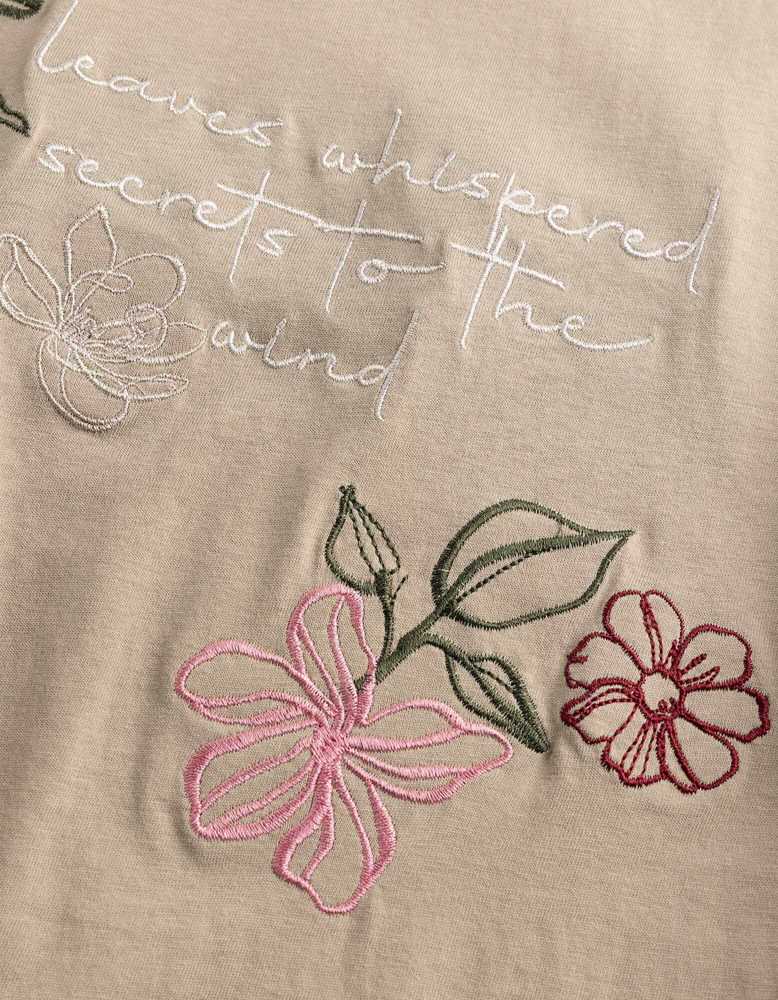 T-Shirt - Stickerei - Gr&uuml;n