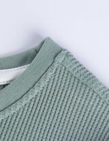 T-shirt - naszyte kieszenie - zielony