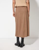 Térdig érő szoknya - Velúr utánzat - barna