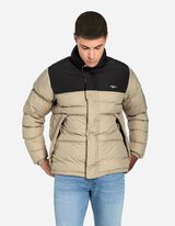 Tuulejakk - vetth&uuml;lgav - beezh