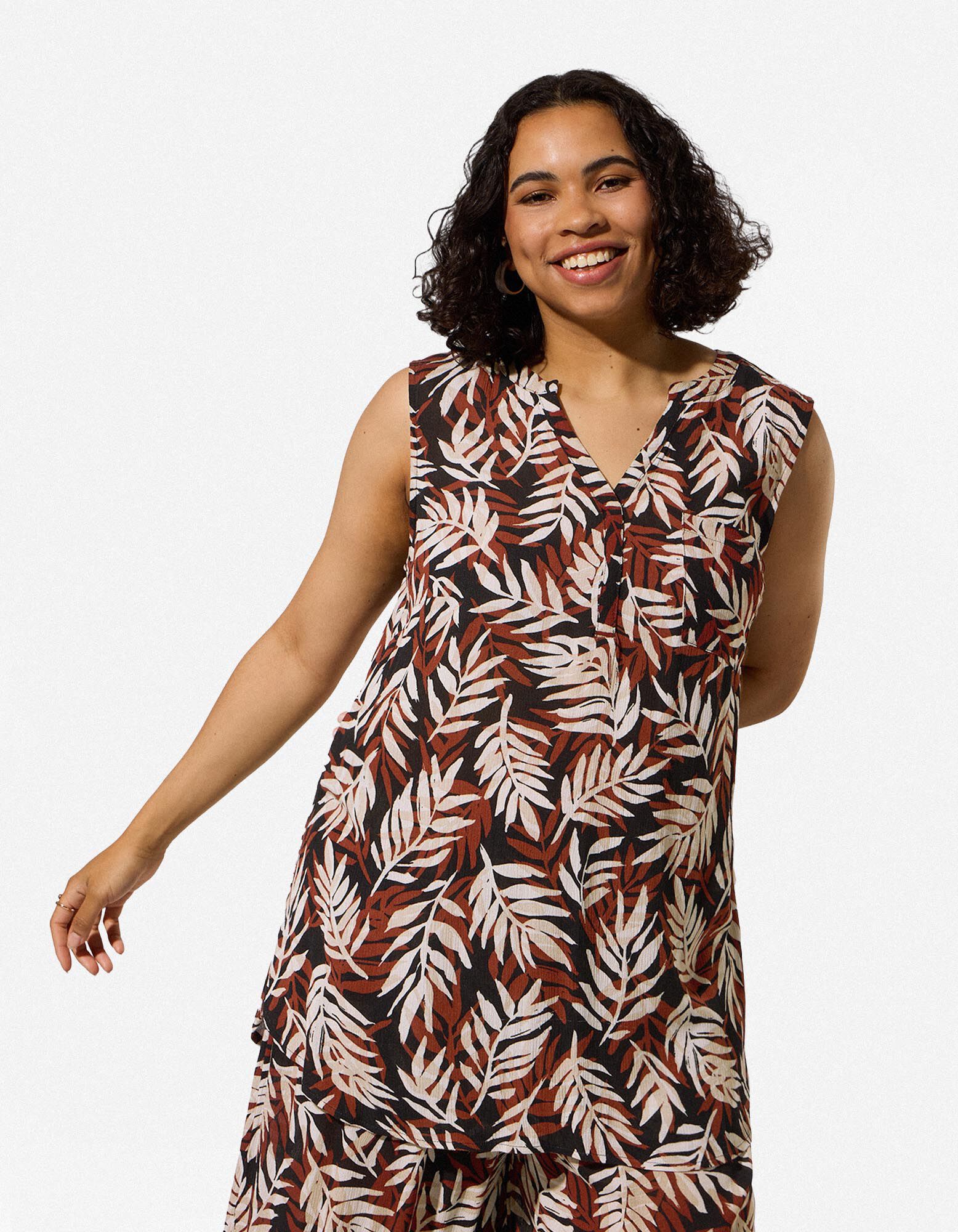 Top sans manches - Motif all-over - Brun