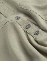 Pluus - viskoos - tumeroheline