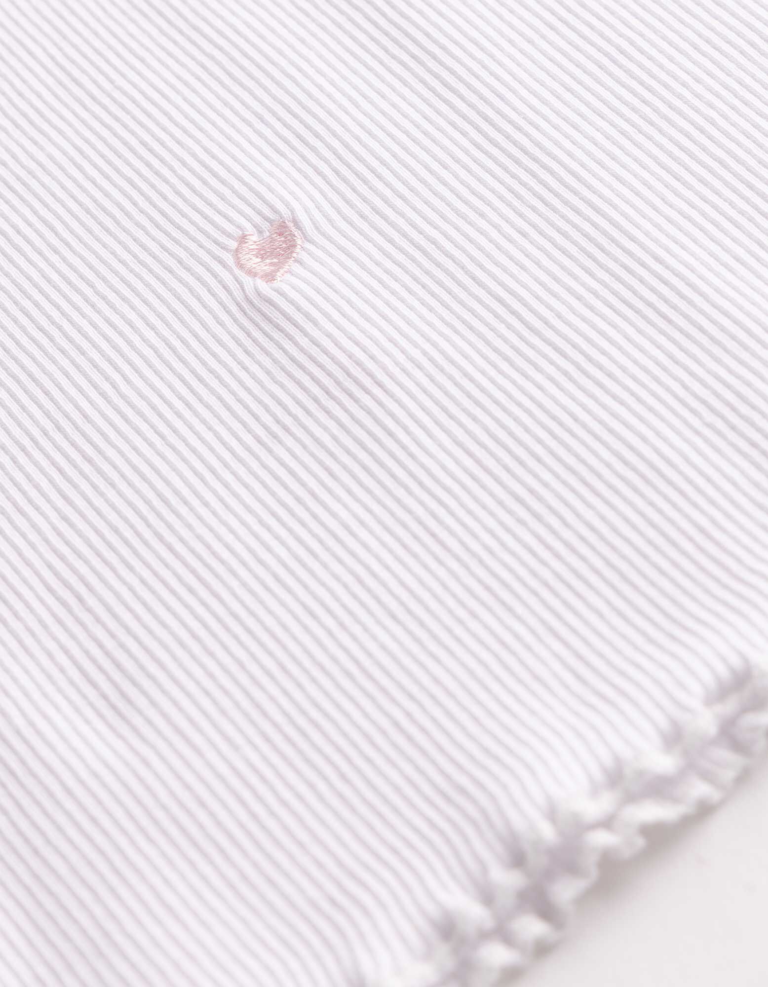 T-Shirt - Stickerei - wei&szlig;