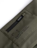 Striukė nuo vėjo - Atstumia vandenį - tamsiai zalias