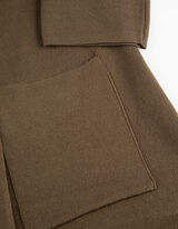 długi kardigan - naszyte kieszenie - ciemny zielony