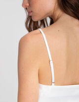 Topp - langev kaelus - valge