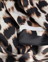 wzór w panterkę - ciemny brazowy