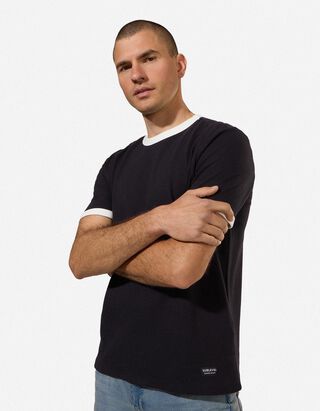 T-Shirt - Regular Fit - schwarz