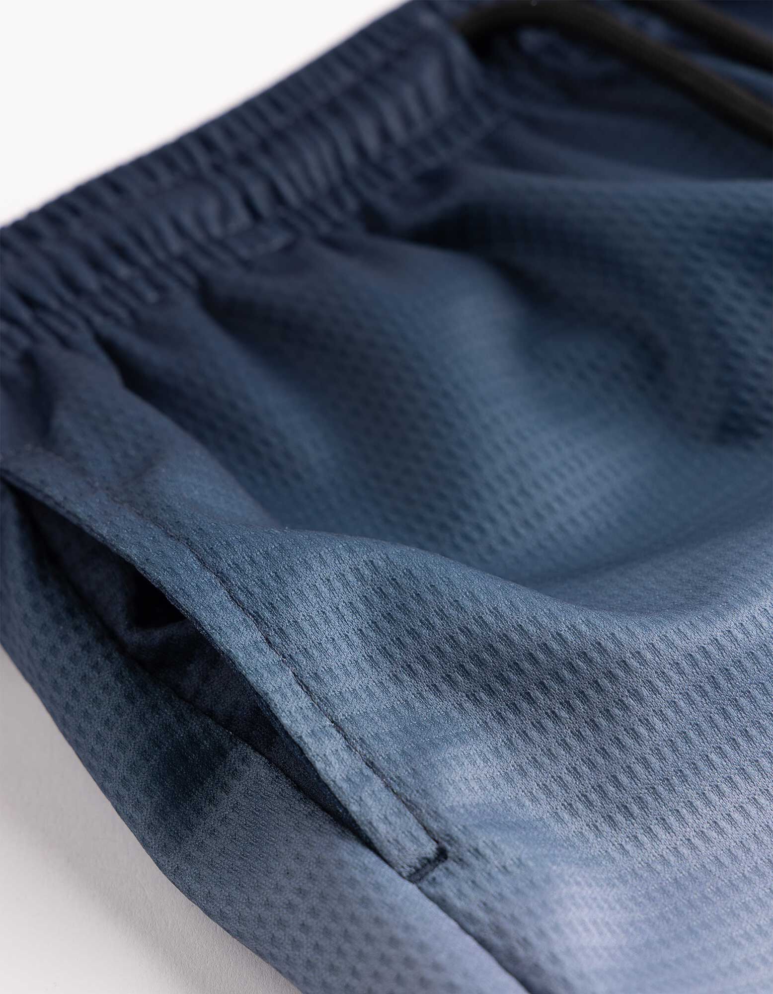 Bermudy  - S&iacute;ťovina - Modra