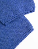 Pletený sveter - Obsah vlny - tmavomodra